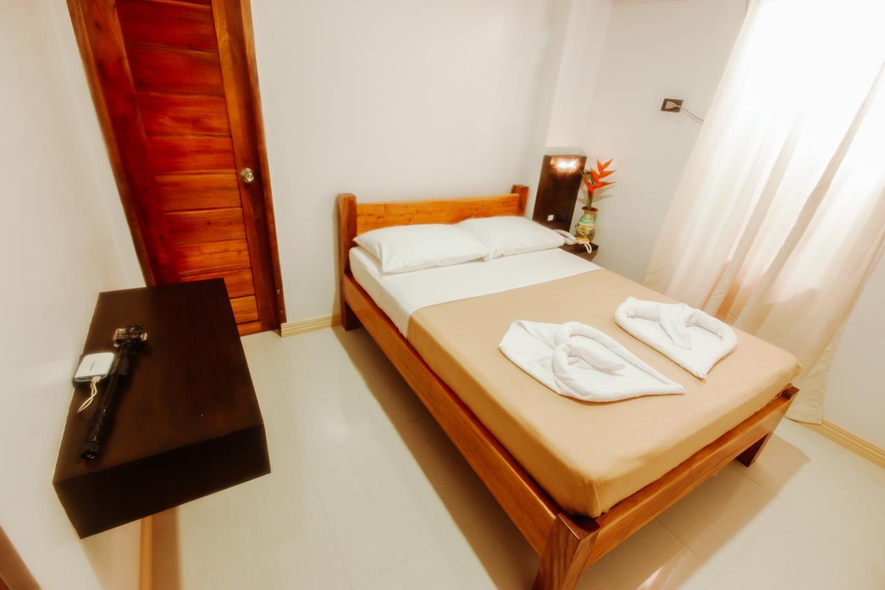 Hotel Lapira Віган Екстер'єр фото